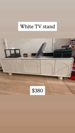 tv stand white