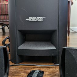 Bose CineMate® GS Series II digital home cinema speaker system 

