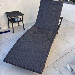 2 Rattan Chaise Lounge Chairs w/ covers