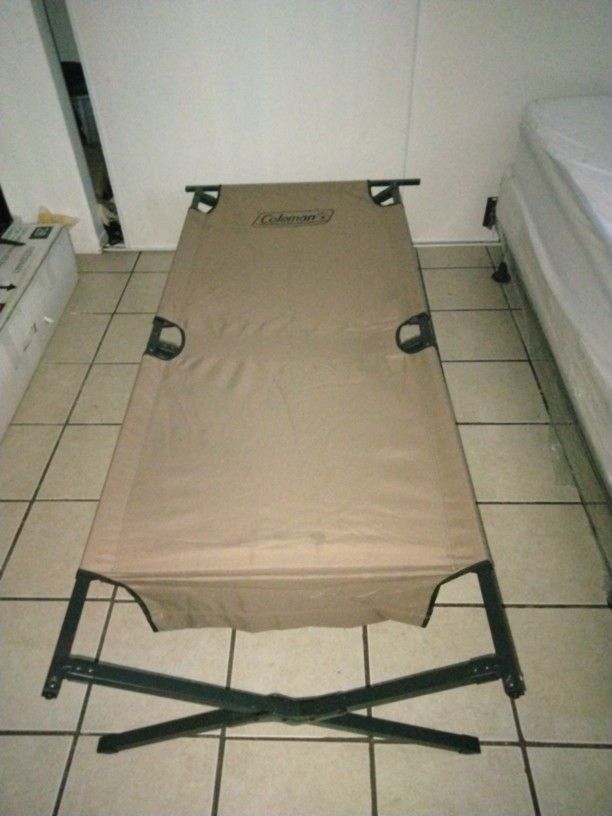 Coleman Cot Heavy Weight