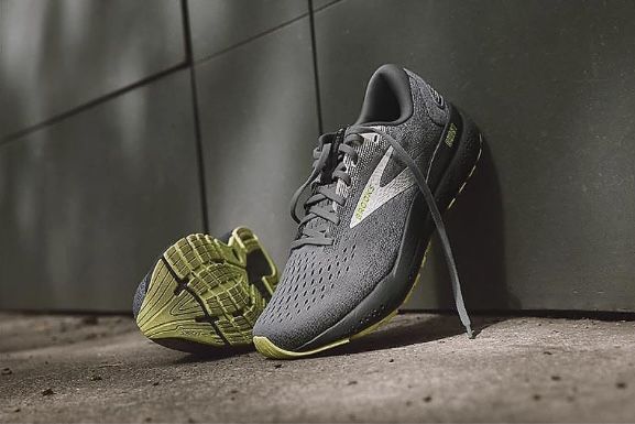 Brooks Ghost 16 Mens Size 9.5 Brand New