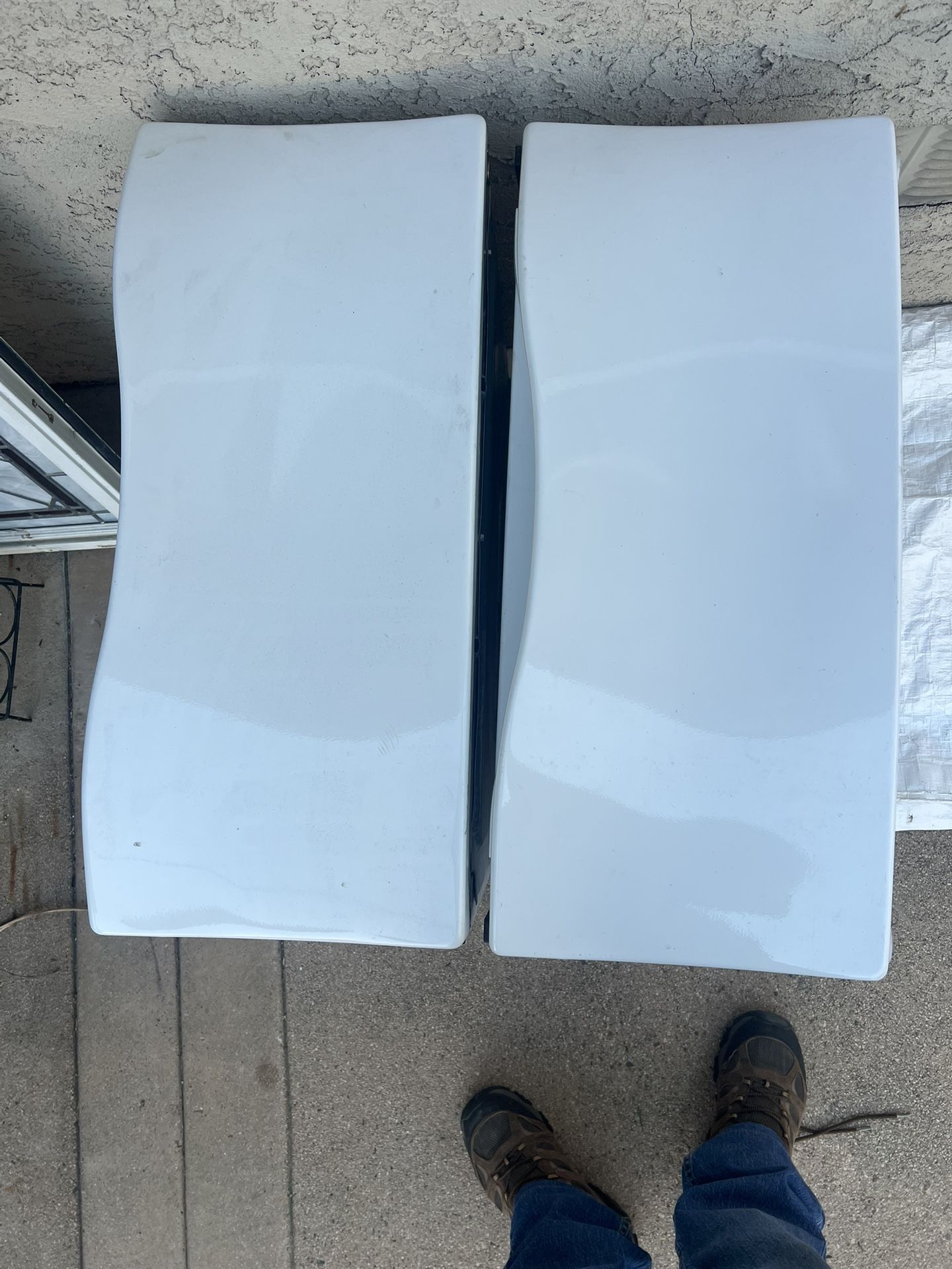 Whirlpool Laundry Machine Pedestals