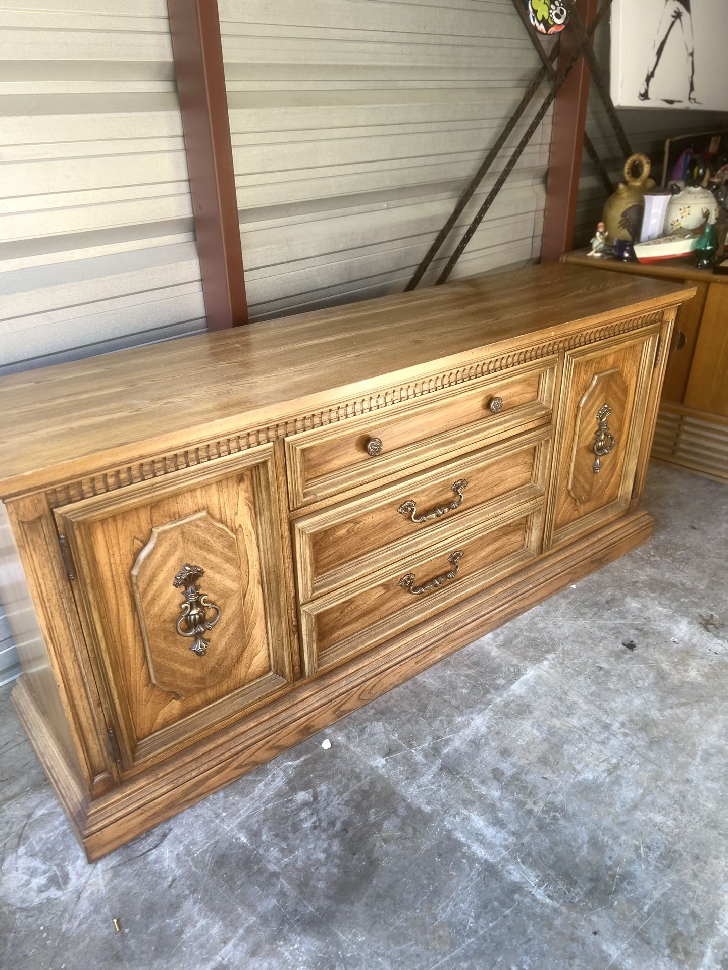 Stanley Furniture Co. Dresser/credenza