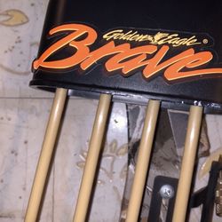 Two bows with arrows