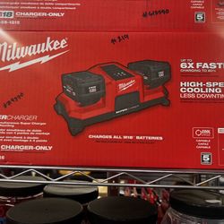 Milwaukee M18 Supercharger Dual Bay Simultaneous Super Charger W 4-point Mounting Tool Only