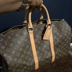 Louis Vuitton pre-owned Bandoulière 50 Bag - Farfetch