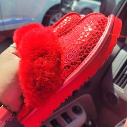 Kids Red Shiney Uggs Size 12 
