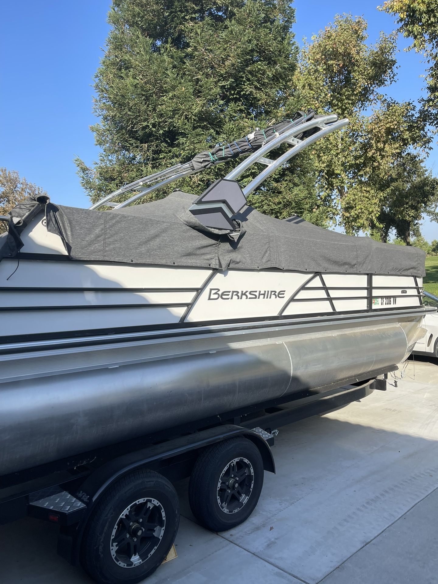 2022 Berkshire Pontoon