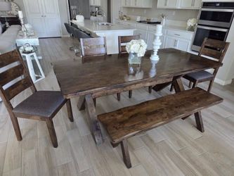 Dining set for sale. Ask for price. 