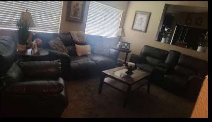 Ashley‘S Furniture, Living Room Set Leather Recliner