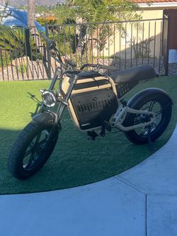 Ride1Up Revv 1FS Electric Moped-Style Ebike Like New