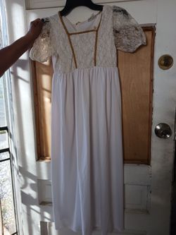 Girls white dress Halloween costume size large