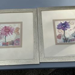 SET OF TWO MATTED AND FRAMED OLD TIME POTTERY FLORAL PRINTS