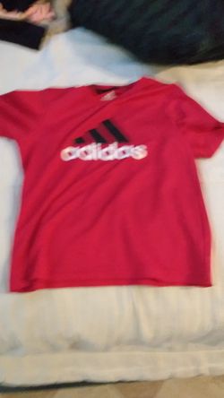 Adidas shirt size 5 in kids