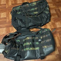 nike sb shoe carry bags camp  (with tags) 2x