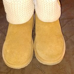 Ugg Shaina Boots