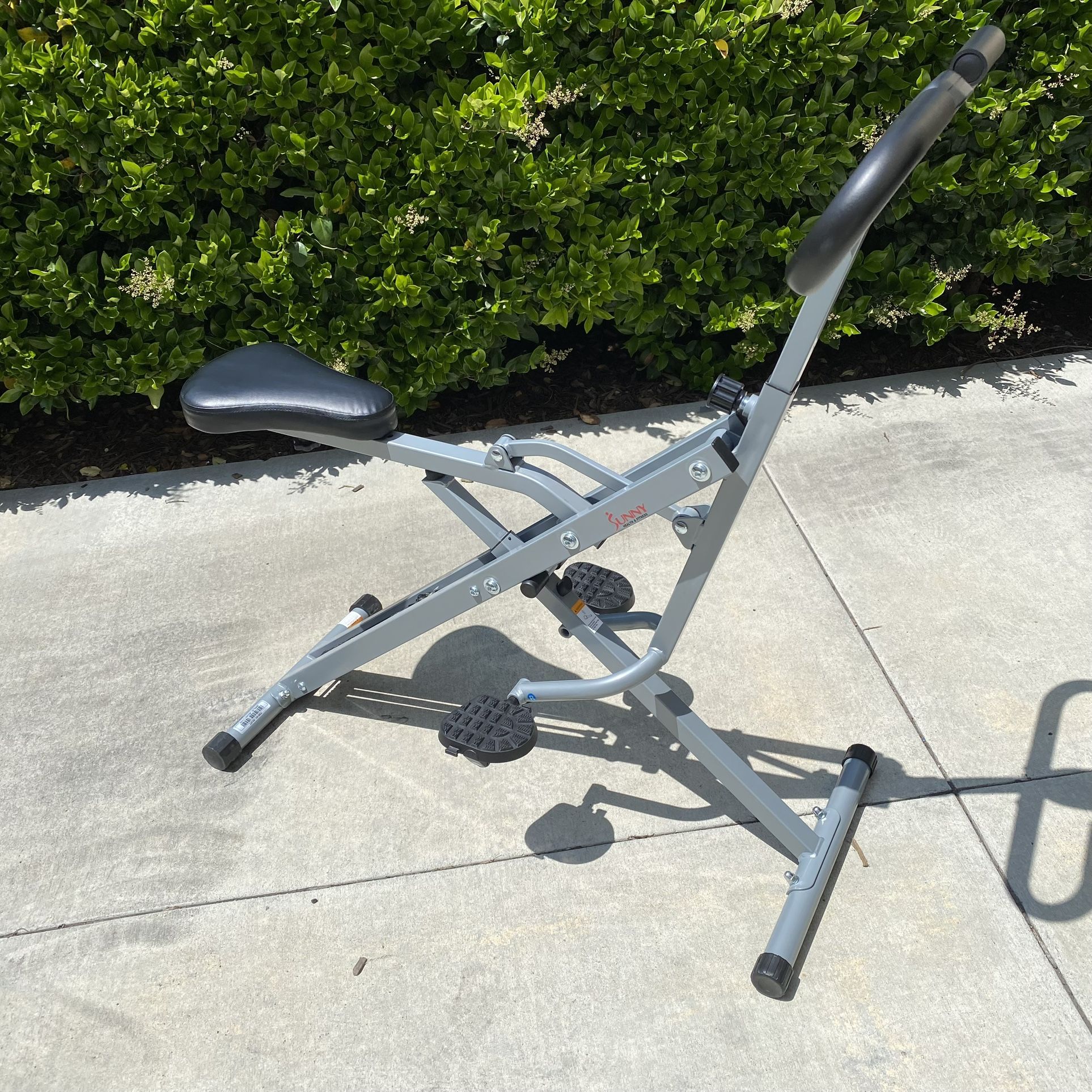 Upright Foldable Rowing Machine