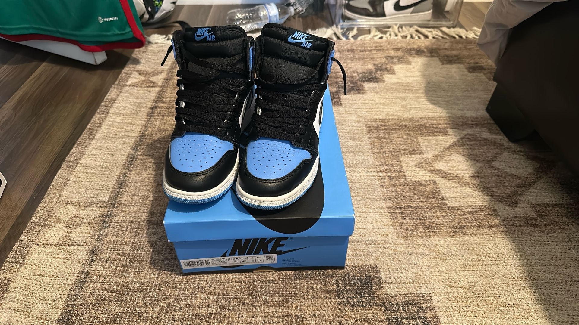 Jordan 1 UNC Toe GS