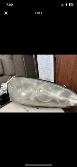 2005 factory Toyota Corolla head light