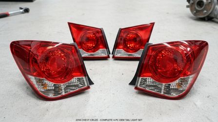 Chevrolet Cruz Taillights