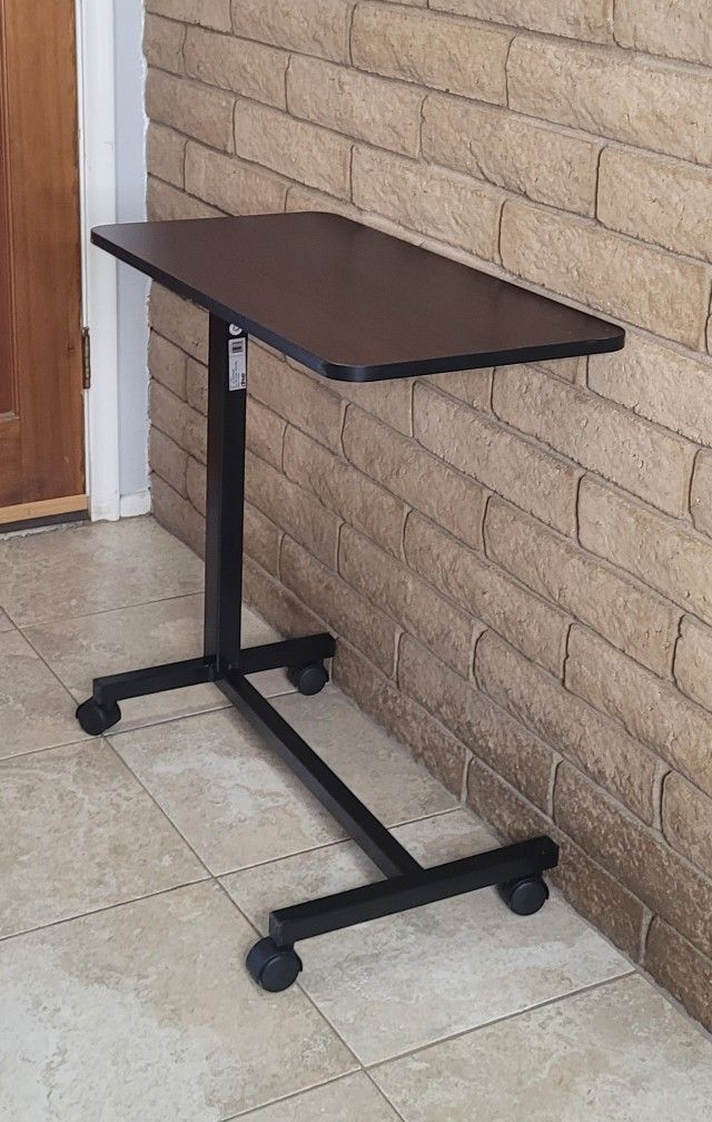 Bedside Rolling Overbed Table / Desk