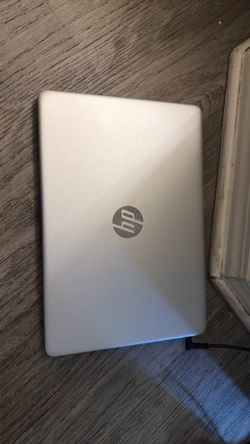 HP Laptop  14in Silver  Model # dq0760dx