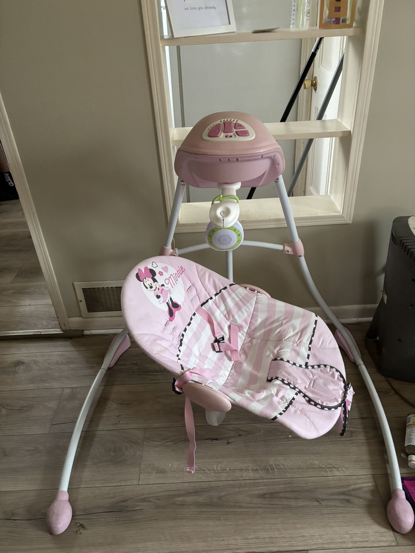 Minnie Mouse Swing