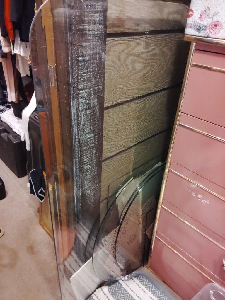 Thick Pieces Of Glass