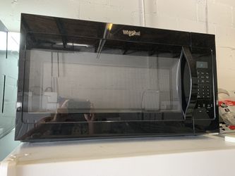 Whirlpool Microwave Over The Stove Black Excellent Condition. Warranty. 2522 Market St Ft Myers 33901