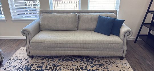Single Cushion Couches
