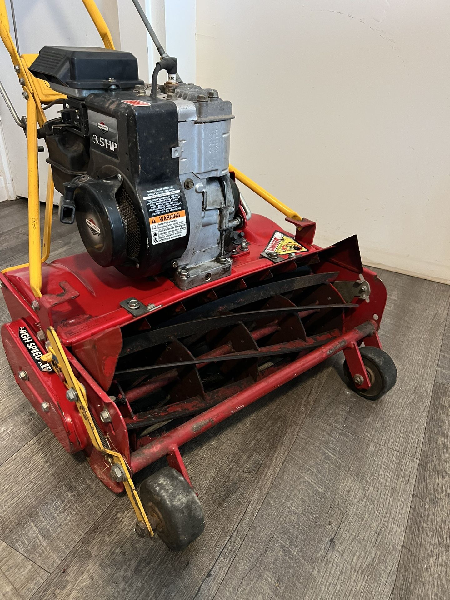 🔥 McLane Reel Mower – 7-Blade – Briggs & Stratton 3.5HP Engine 🔥