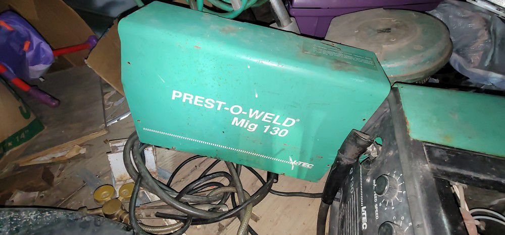 Prest-o-weld Mig 130 Welder 110/220 Dual Voltage