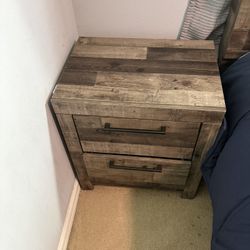 Nightstand (Ashley Furniture)