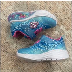 Skechers Girls Mermaid Dreams Light Up Sneaker (Toddler 6)