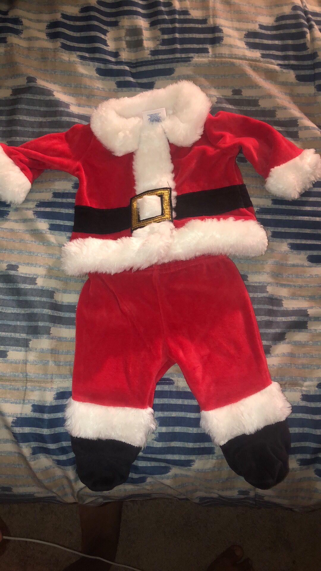 Newborn Christmas outfit