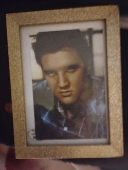 Elvis pics