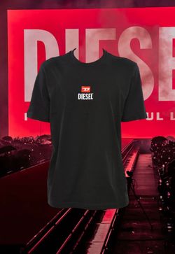 Diesel t-shirt with Flocked logo US L