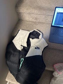Nike Vest reversible $30