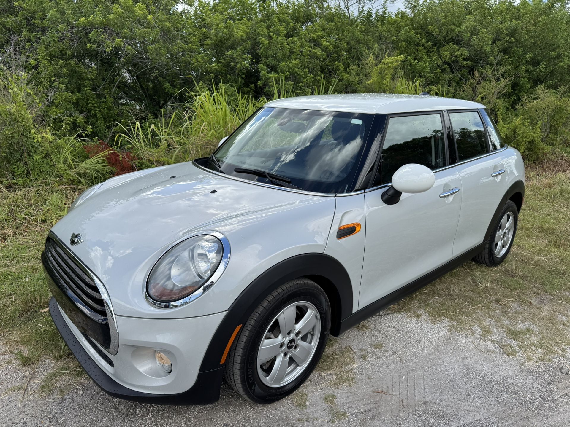 2017 Mini Cooper