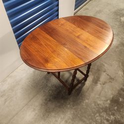 Vintage Oval Dropleaf Table 