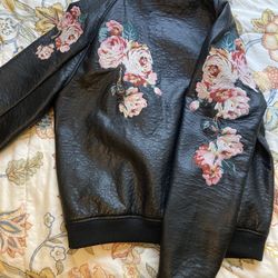 leather jacket with rose embroidery 