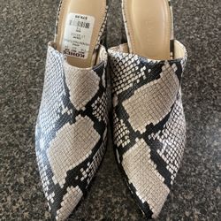Women Nine West Booties New Size 7.5 Very Cute
