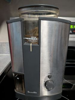 Breville BCG450XL Conical Burr Grinder. Coffee grinder.