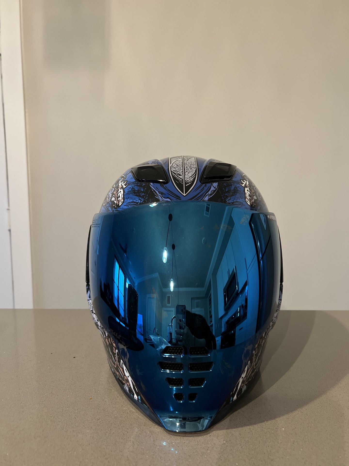 hjc cl-17 phantom women's helmet black HJC CL-17 Phantom MC-8