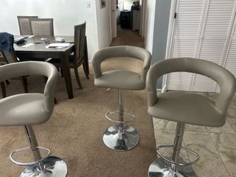 Set of 3 Leather Bar Stools