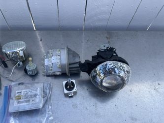 BMW E90 Headlights Components
