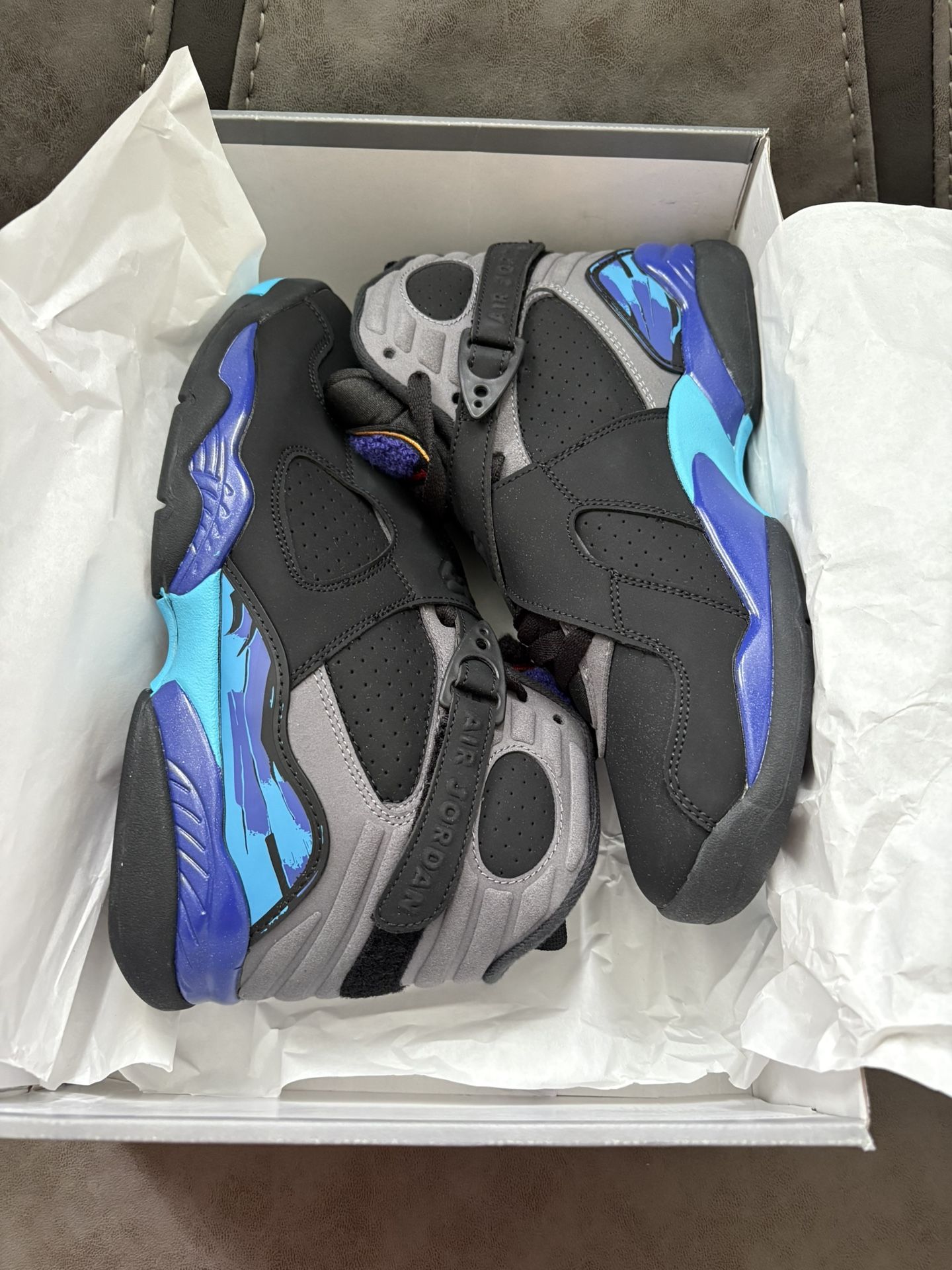 Air Jordan 8 Retro