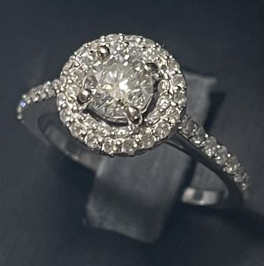 Halo Diamond Ring π