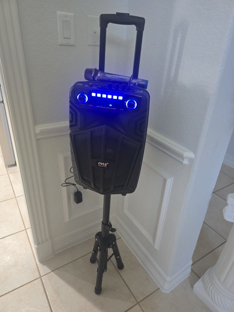 10" Pyle Bluetooth Speaker π Bocina Marca Pyle de 10" Bluetooth