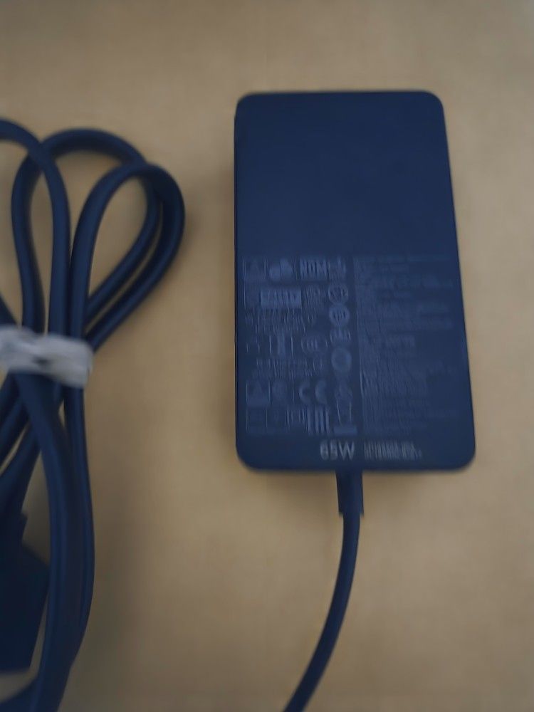 Microsoft Surface Pro charger